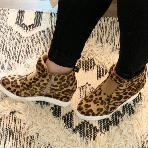 Leopard Print Sneaker Wedges - 5.5 - Picture 4 of 4